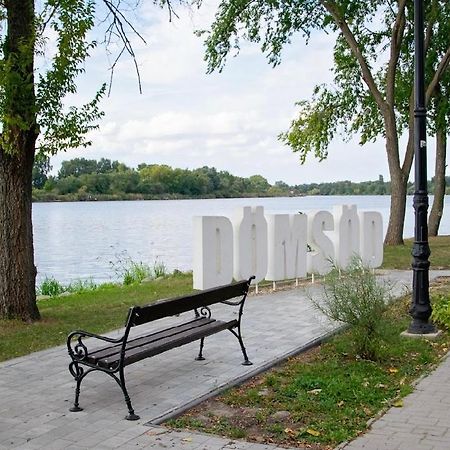 Sello Szabadidocentrum Domsod Esterno foto